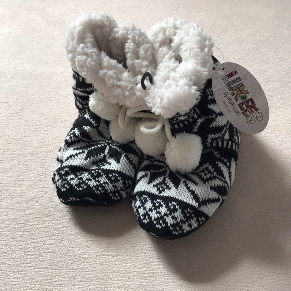 Lukees by Muk Luks slippers